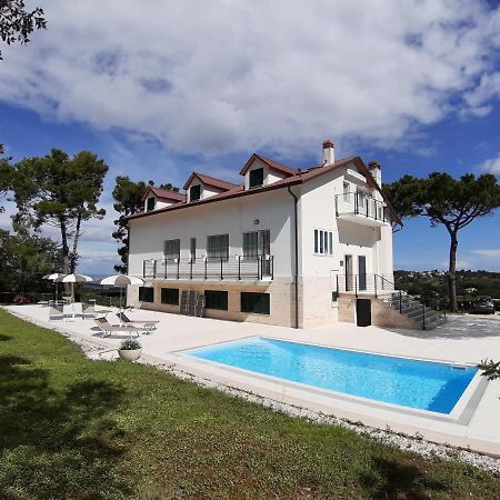 Villa De Ruschi Montacuto エクステリア 写真
