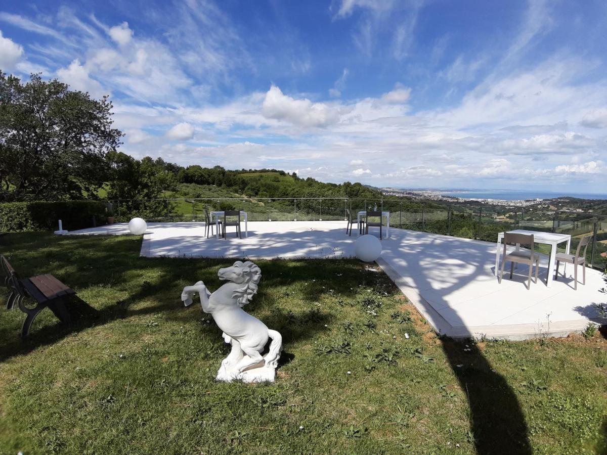 Villa De Ruschi Montacuto エクステリア 写真