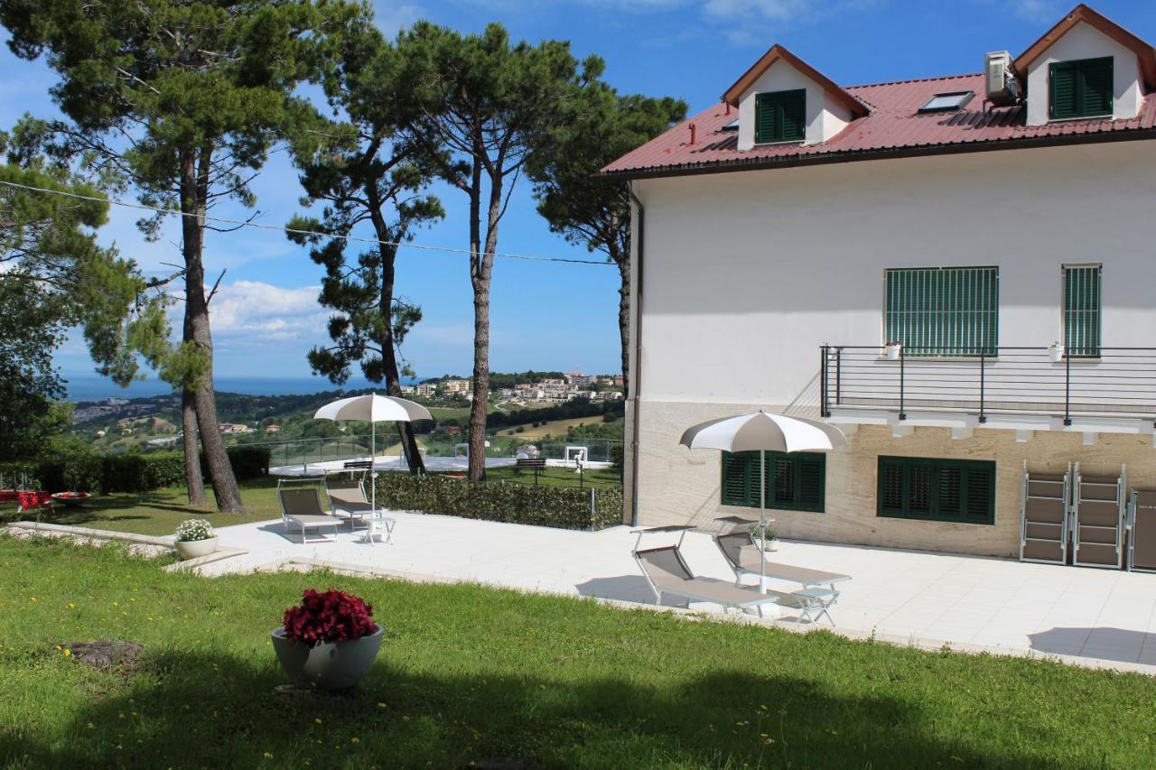 Villa De Ruschi Montacuto エクステリア 写真