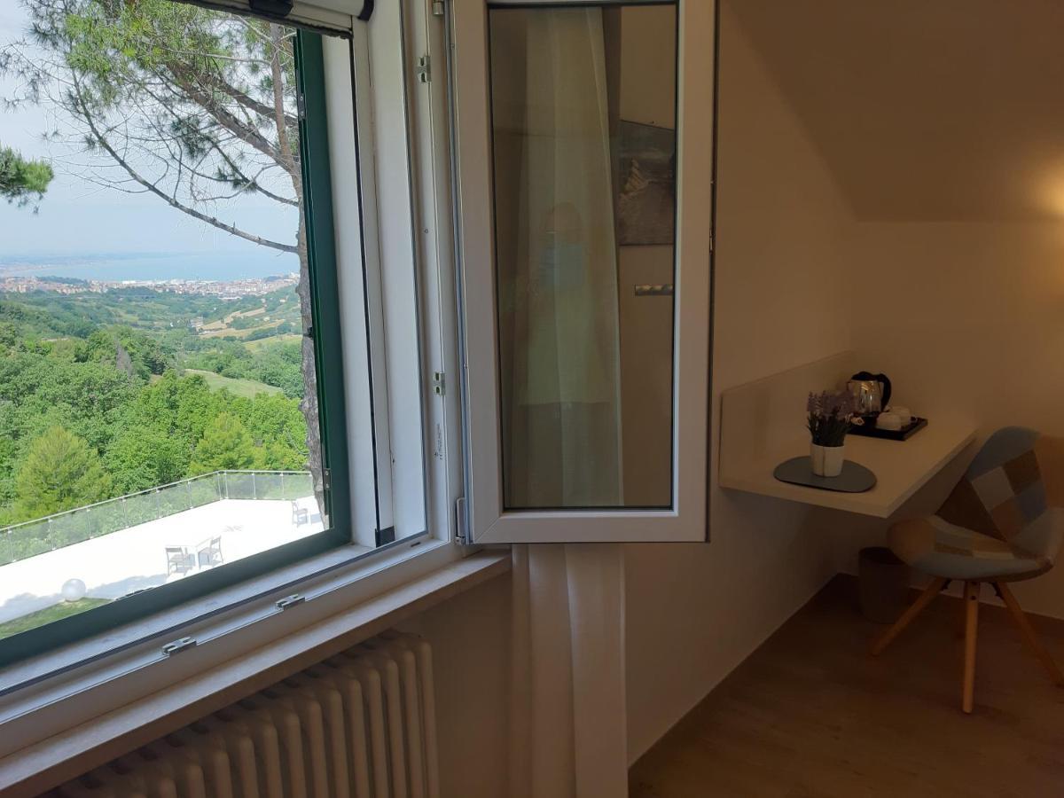 Villa De Ruschi Montacuto エクステリア 写真