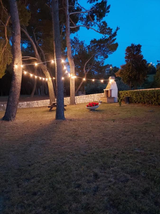 Villa De Ruschi Montacuto エクステリア 写真